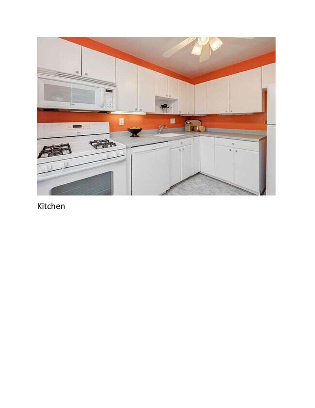 Kitchen - 4977 Battery Ln