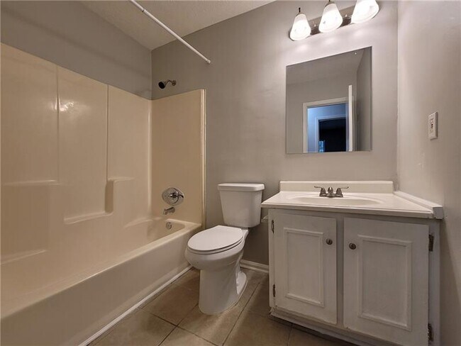 Foto del edificio - 2219 Cherokee Valley Cir