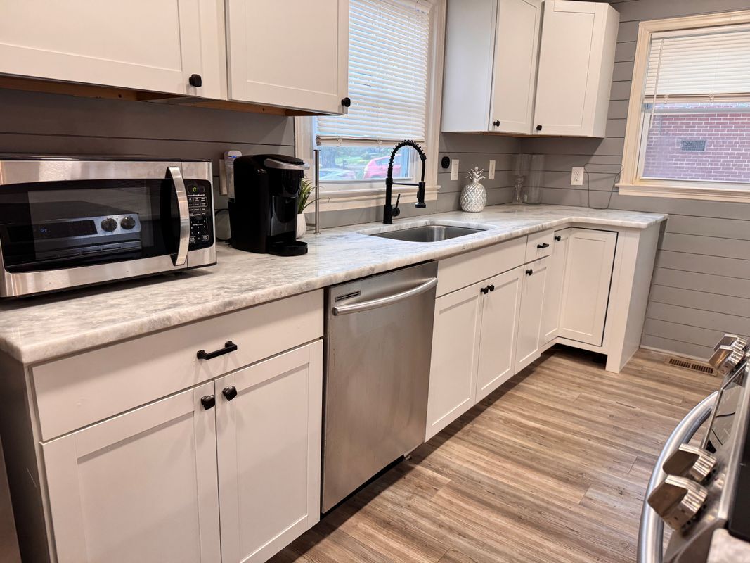 Foto del edificio - 2680 Acadia St