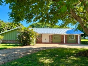 Building Photo - 2095 NW Fork Rd