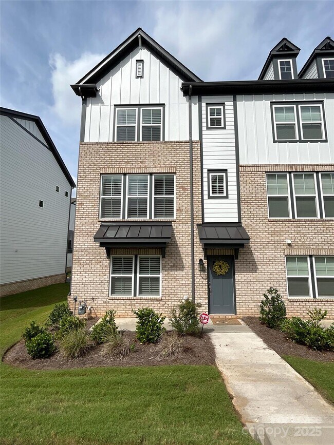 Foto del edificio - 12317 Landry Renee Pl