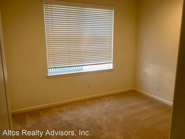 Foto del edificio - 234 Peppermint Tree Terrace