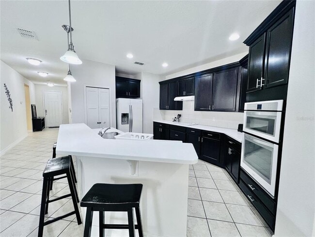 Foto del edificio - 4708 Ruby Red Ln