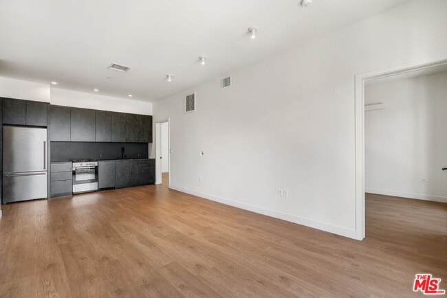 Building Photo - 10700 Tabor St