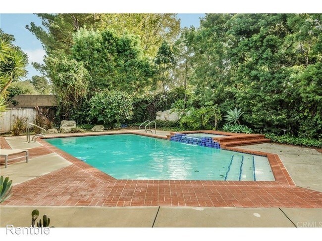 Building Photo - 5 br, 3 bath House - 18 Stonewall