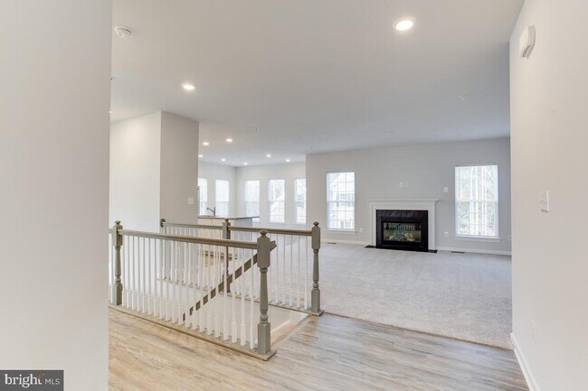 Foto del edificio - 5806 McIntosh Pl