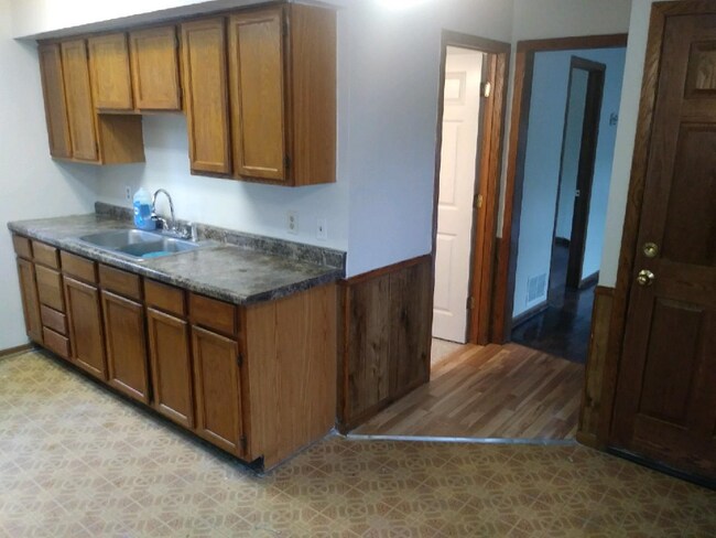 Building Photo - 4627 N Colfax Ave
