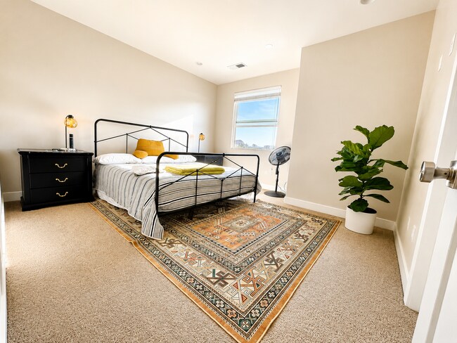 Foto del edificio - 815 S Black Alder Dr