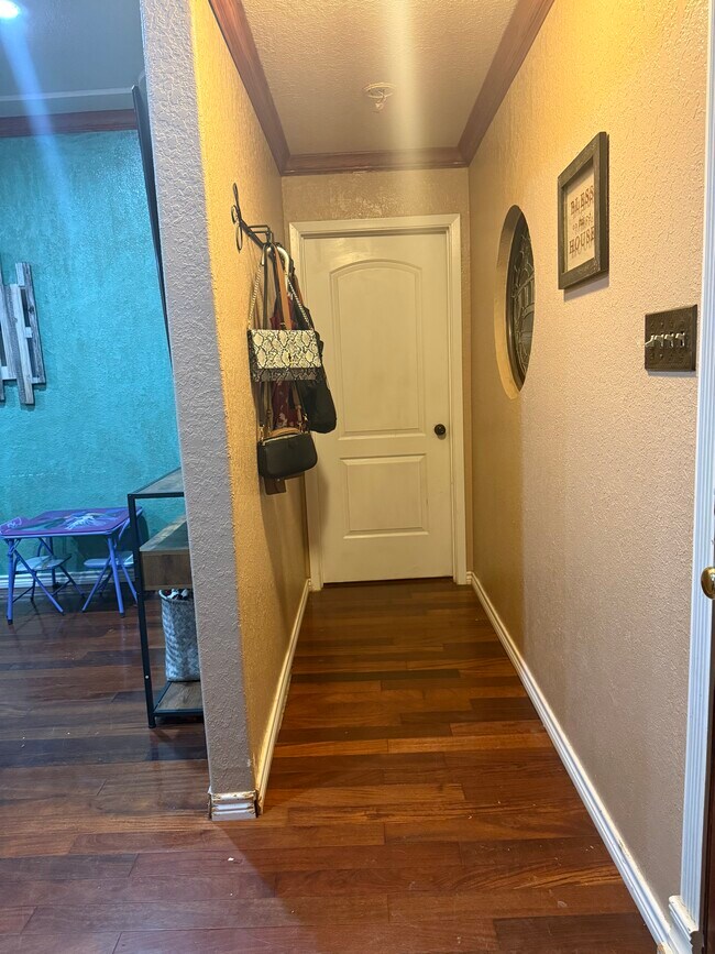 Foto del edificio - 5257 Deerwood Ln