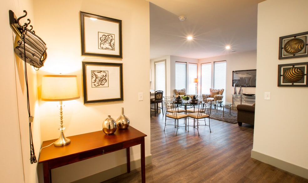 Picture Idea: Best Cincinnati Oh Luxury Apartments For Rent