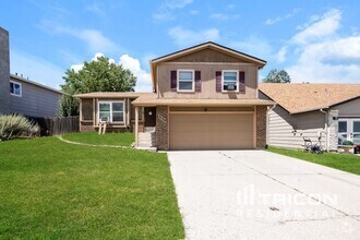 Building Photo - 3120 Post Oak Dr