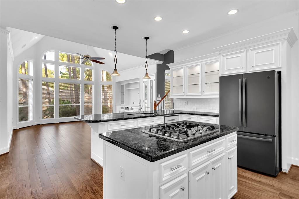 2 Clarion Ridge, The Woodlands, TX 77382 House for Rent in The