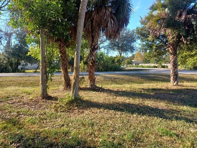 Building Photo - 8305 McDaniel Dr