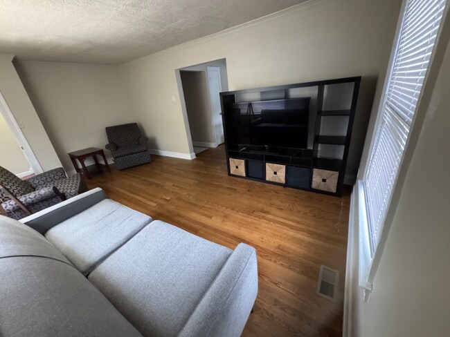 Foto del edificio - 5215 Huntington Ave