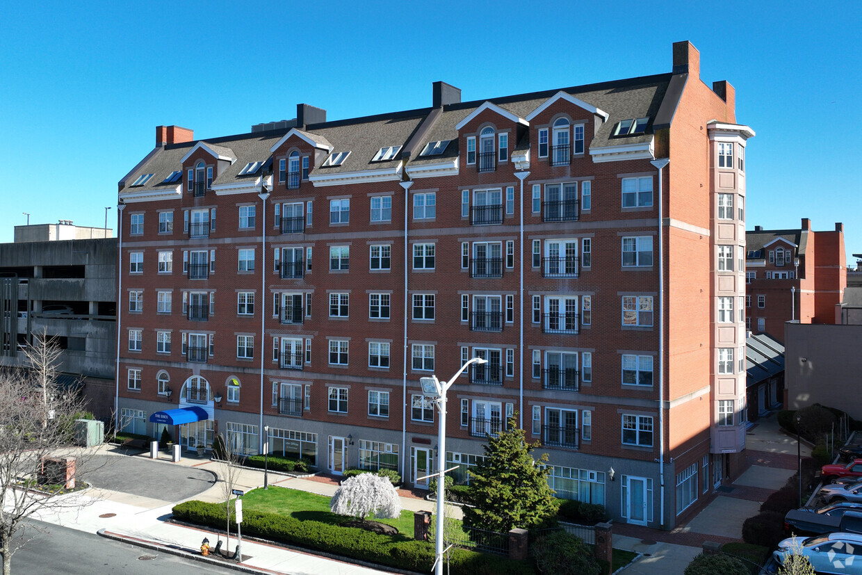 The Essex - Apartments in Salem, MA | Apartments.com