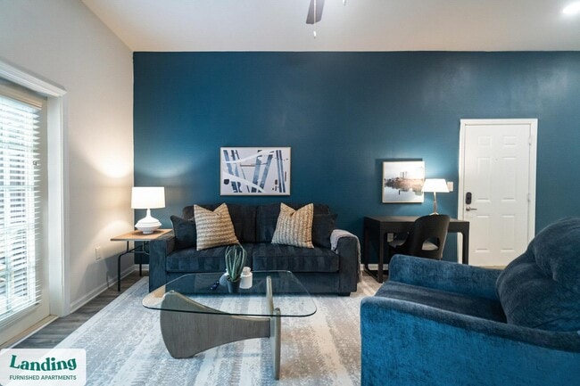 Building Photo - 655 W Mallard Creek Church Rd