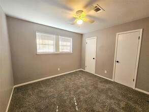 Building Photo - 108 Oriole Ln
