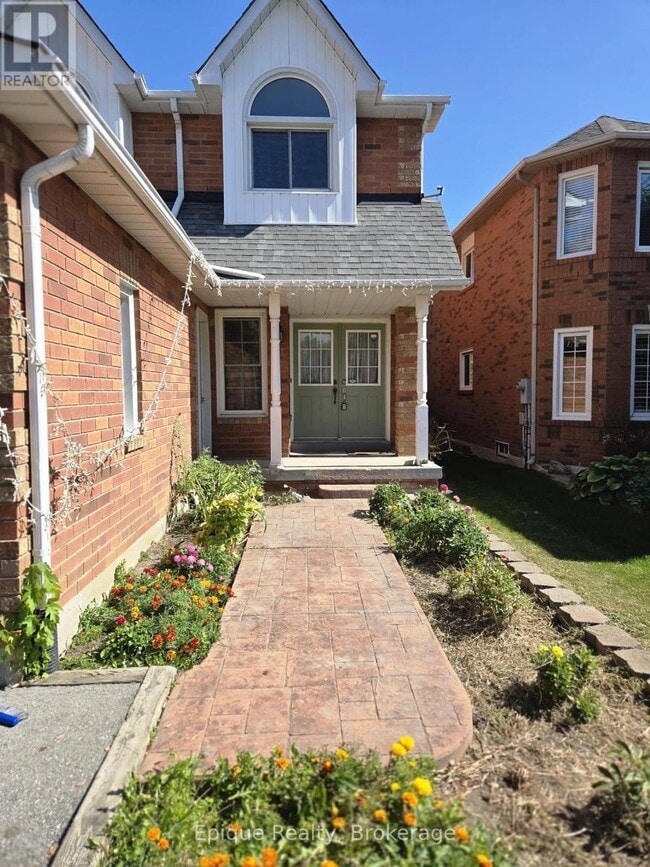 Building Photo - 3850 Cedar Hedge Rise