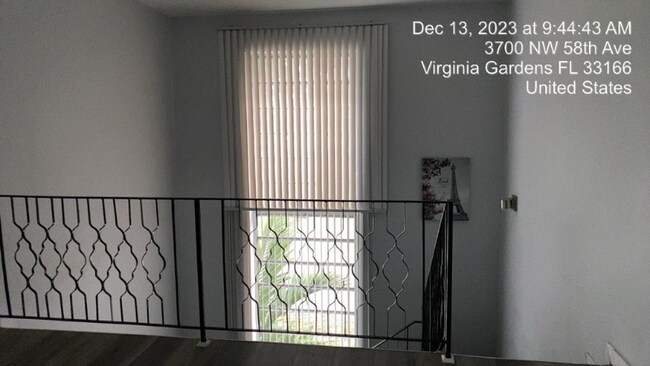 Foto del edificio - 3700 NW 58th Ave