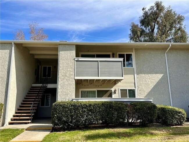 Building Photo - 26200 Redlands Blvd
