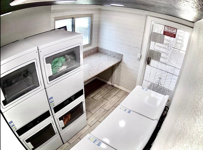 Foto del edificio - SAGO GARDENS