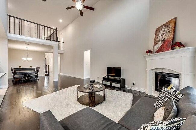 Foto del edificio - 3705 Birch Wood Ct