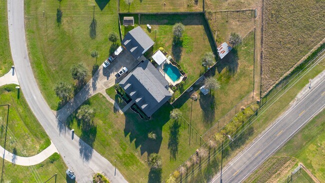 Foto del edificio - 2963 Settler's Way Dr