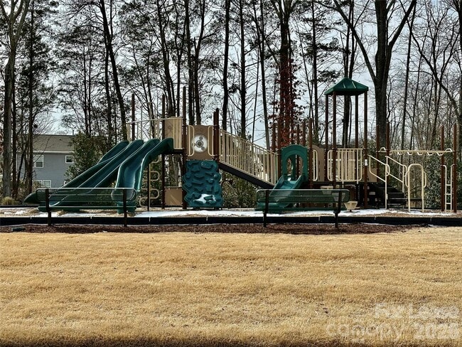 Building Photo - 410 Cranford Dr