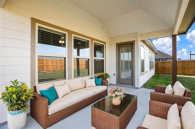 Foto del edificio - 2405 Ridgecrest Ln