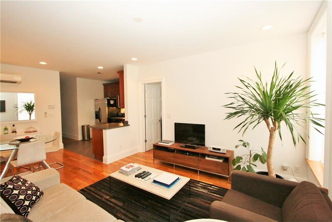 Foto del edificio - 192 Flatbush Ave