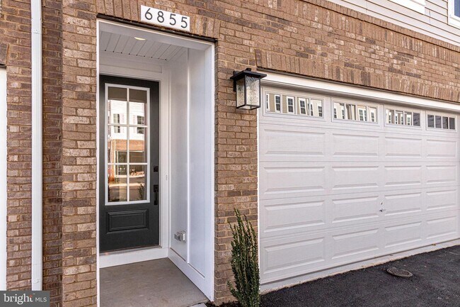 Building Photo - 6855 Karter Robinson Dr
