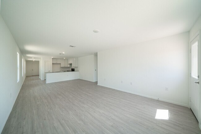 Building Photo - Home for Rent