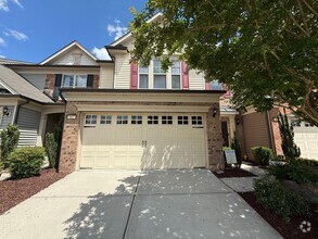 Building Photo - 407 Brier Crossings Loop