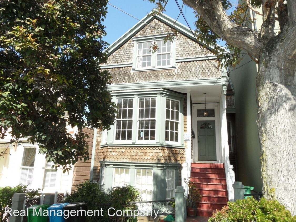 Primary Photo - 735-739 Wisconsin St