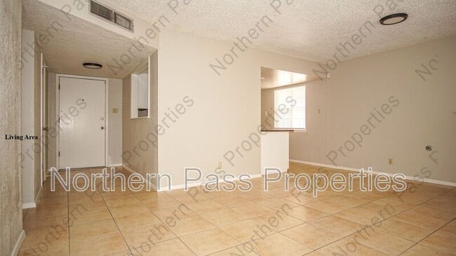 Building Photo - 11608 James Watt Dr