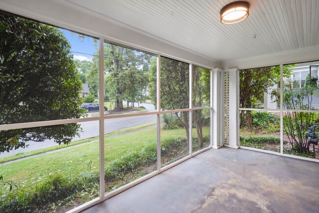Screened in front porch - 1858 Lyle Ave