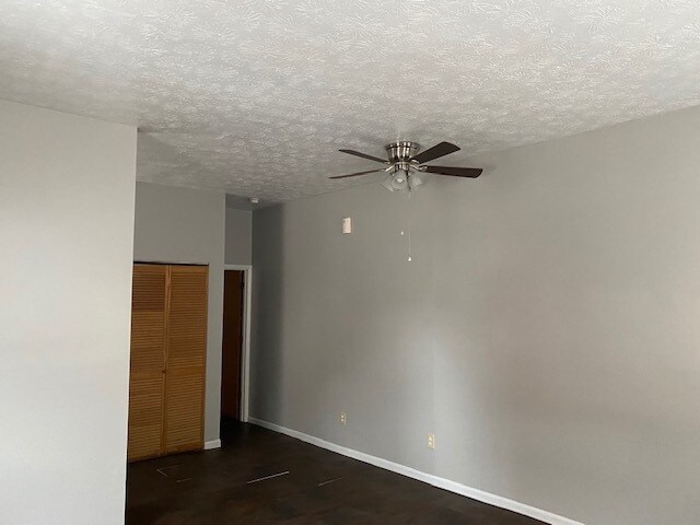 Foto del edificio - 331 E 13th St