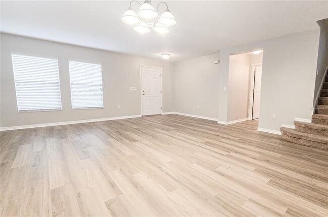 Building Photo - 6955 Lake Eaglebrooke Dr