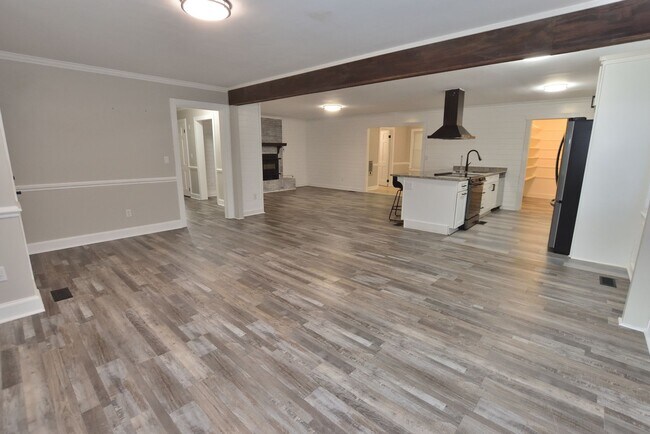 Foto del edificio - 9906 Red Oak Blvd