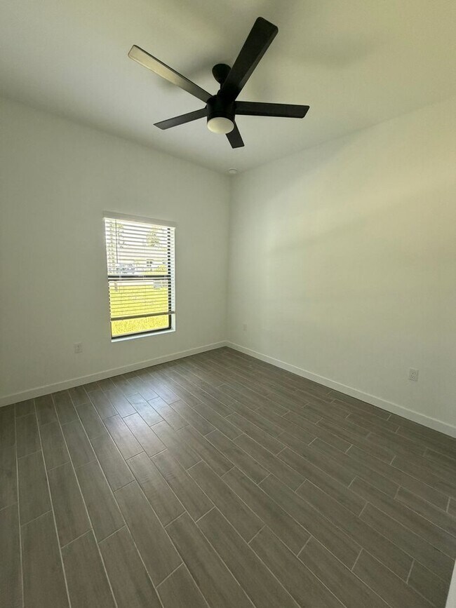 Foto del edificio - 5125 25th St SW