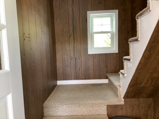 Foyer to 2nd floor - 30 W Mount Kirk Ave
