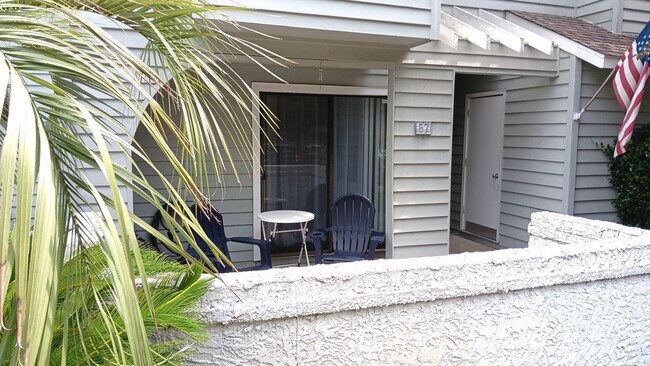 Foto del edificio - Furnished Winter Rental in NMB Includes Ut...