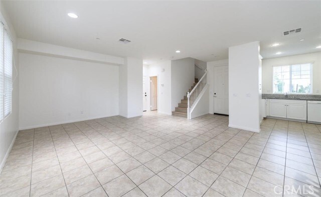 Building Photo - 8635 Cava Dr