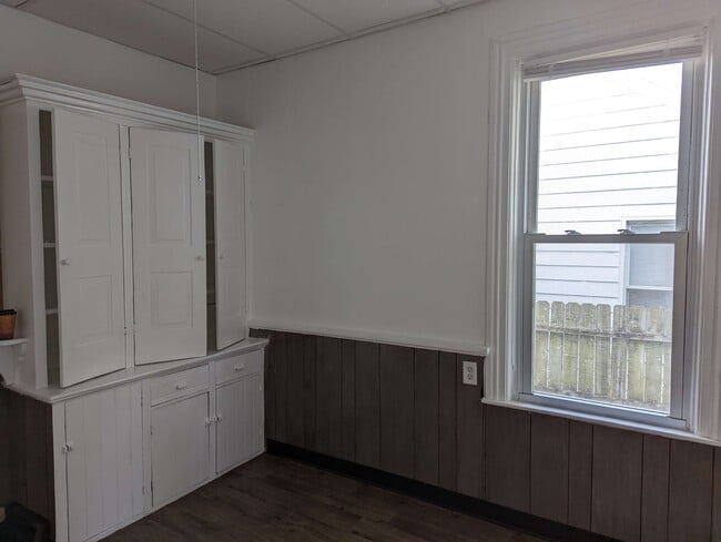 Building Photo - Hopson