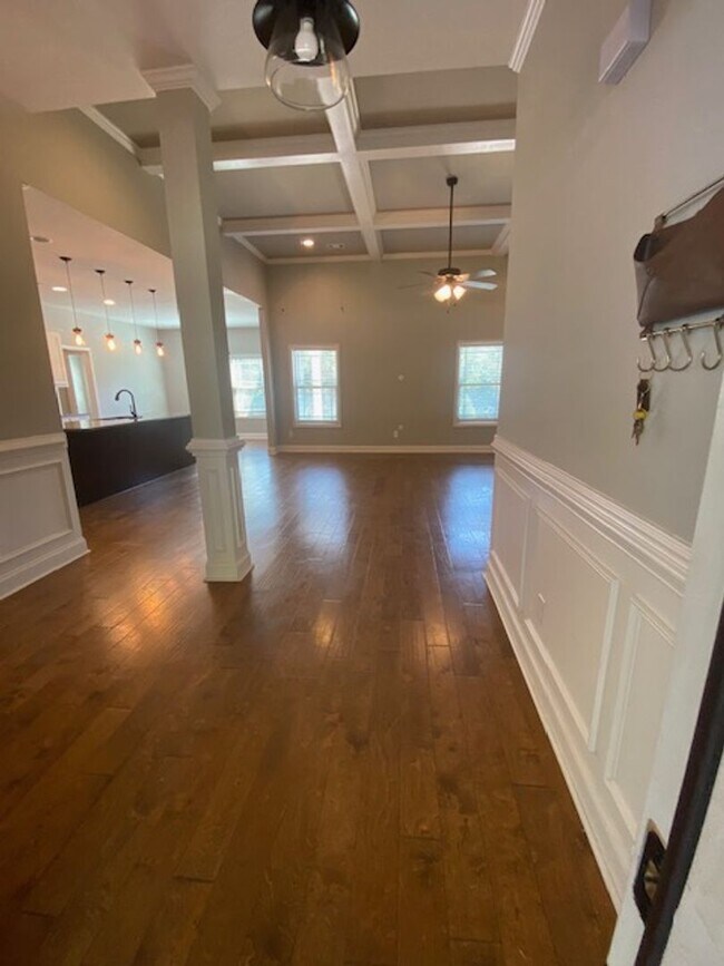 Foto del edificio - Quiet and Cozy Living in Phenix City