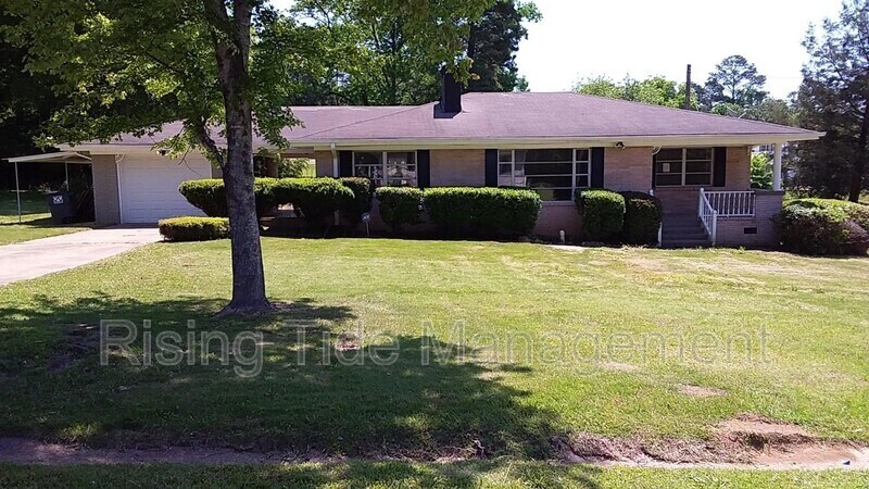 Foto principal - 106 Pinecrest Rd