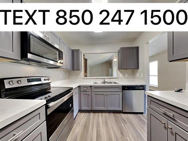 Foto del edificio - 1119 Sandalwood Ln