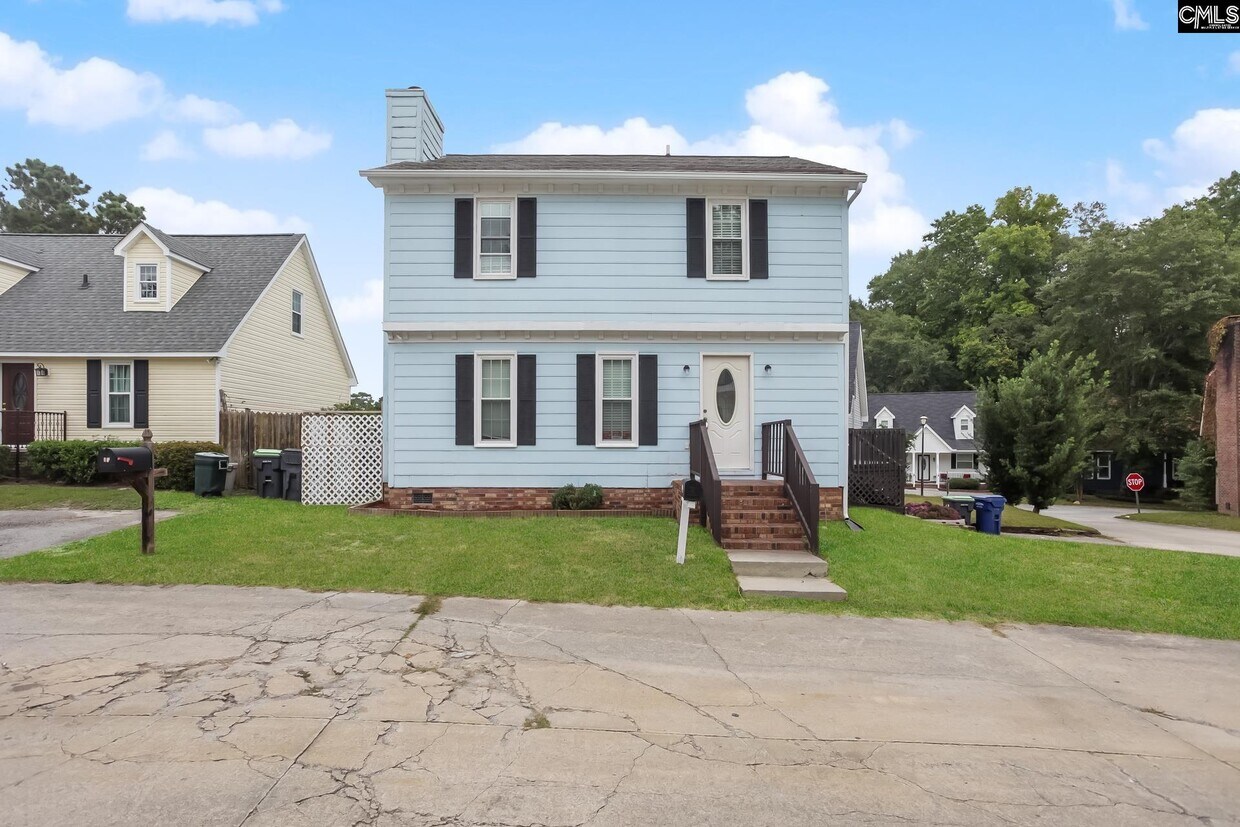 17 Branch Cir, Lexington, SC 29072 House for Rent in Lexington, SC