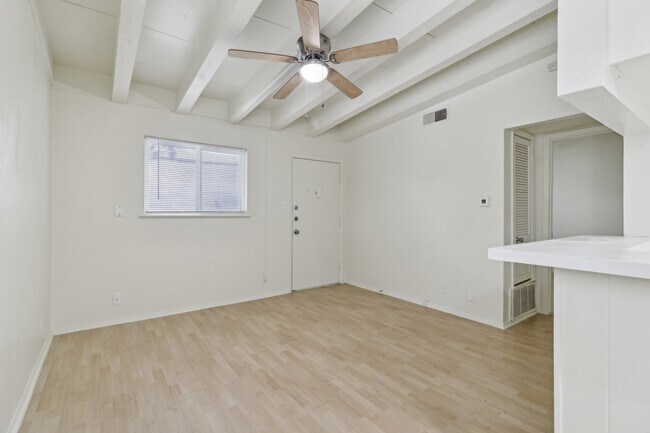 Foto del edificio - The Parker at Hyde Park