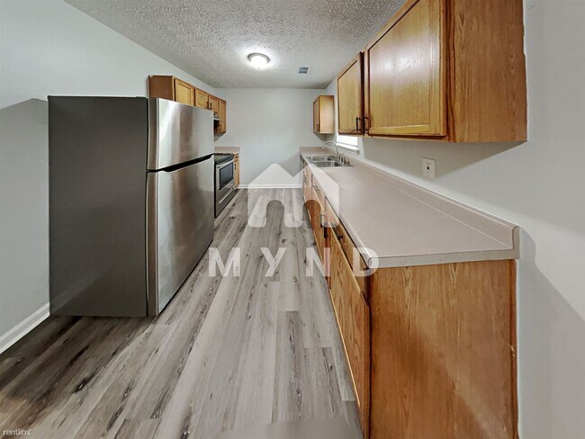 Building Photo - 3 br, 2 bath House - 7112 Greenway Cv SW